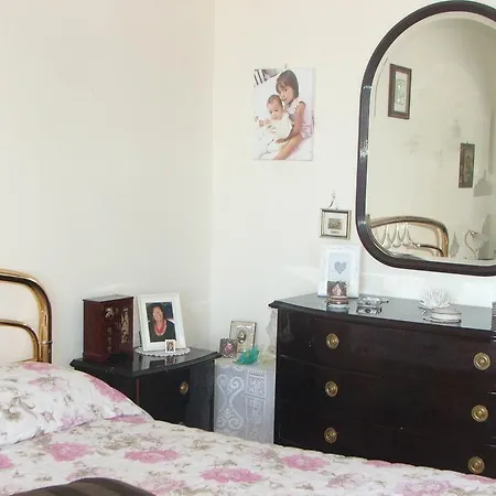 Villetta Surriento 度假居 索伦托